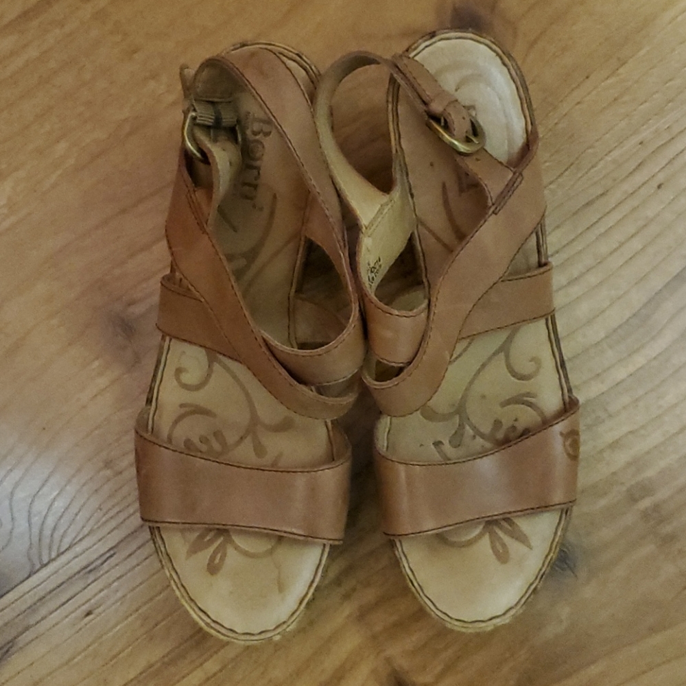 Sandles